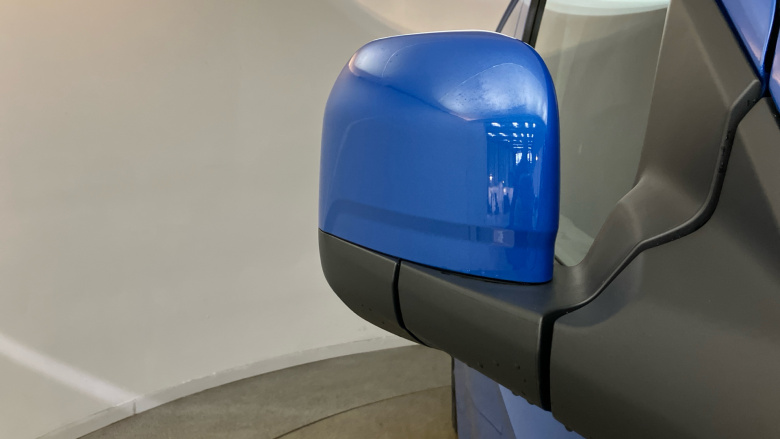 Volkswagen Transporter T32 Swb Electric 160kW 65kWh Commerce Pro Van Auto